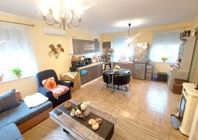 Eladó családi ház, Badacsonytördemicen 79 M Ft, 2 szobás