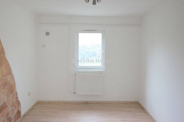 Eladó téglalakás, Budapesten, XX. kerületben 36.9 M Ft, 2 szobás