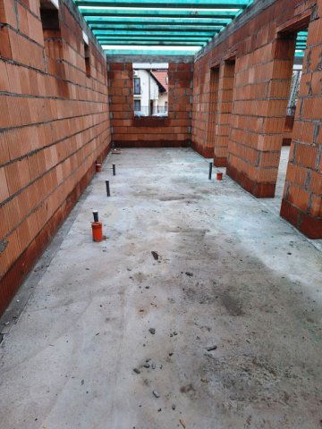 Eladó családi ház, Szigetszentmiklóson 145 M Ft, 5 szobás