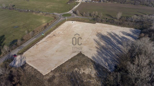 Eladó telek, Sóskúton 627.996 M Ft / költözzbe.hu