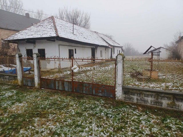 Eladó családi ház, Sajópetrin 11.99 M Ft, 1 szobás