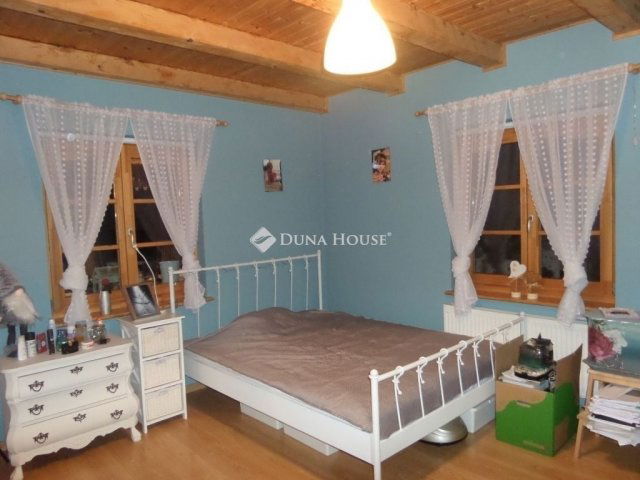 Eladó családi ház, Nagykozáron 105 M Ft, 3 szobás