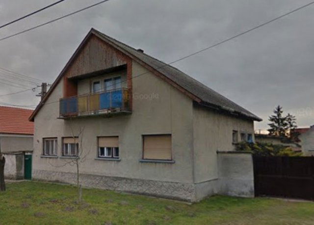 Eladó családi ház, Mosonszentmiklóson 45 M Ft, 6 szobás