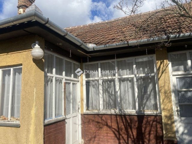Eladó családi ház, Monoron 68 M Ft, 3 szobás