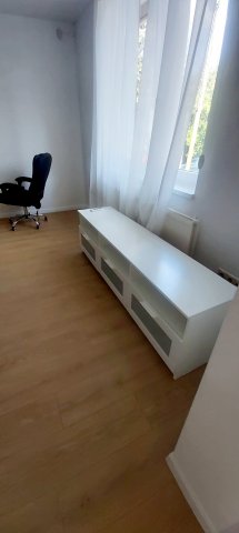 Kiadó családi ház, albérlet, Pécsett 380 E Ft / hó, 4 szobás