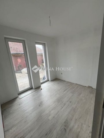 Eladó családi ház, Pilisen 120 M Ft, 4 szobás