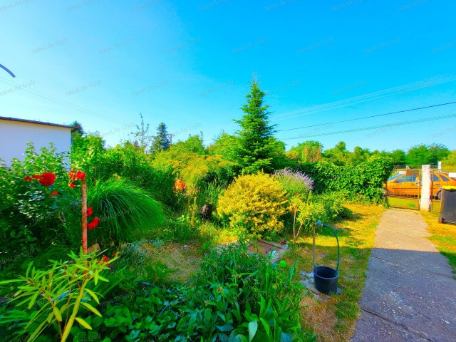 Eladó családi ház, Győrött 28.99 M Ft, 2 szobás