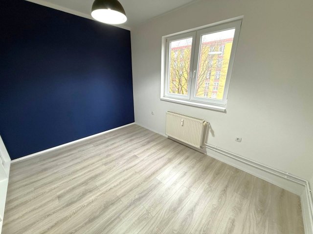 Eladó téglalakás, Pécsett 53.5 M Ft, 2 szobás