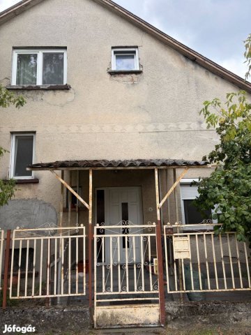 Eladó családi ház, Lajosmizsén 73 M Ft, 3 szobás