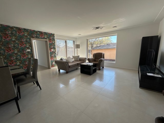 Eladó családi ház, Debrecenben 142 M Ft, 2 szobás