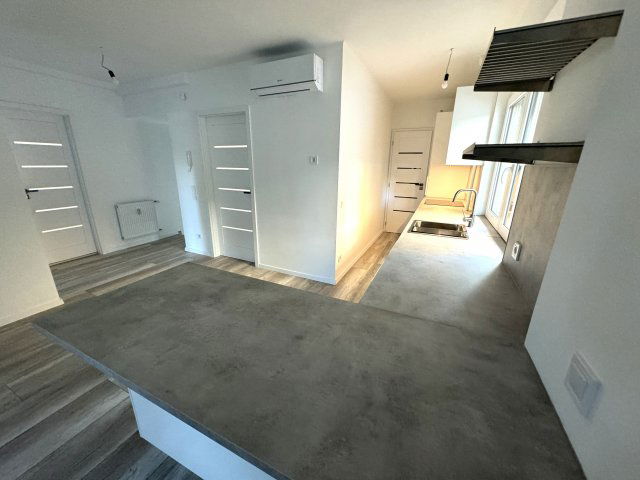 Eladó téglalakás, Budapesten, III. kerületben 109.9 M Ft