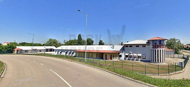 Kiadó ipari ingatlan, Mezőberényben 1200 E Ft / hó