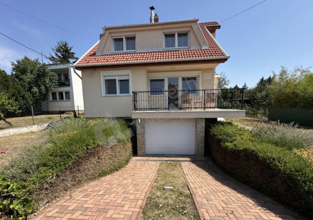 Kiadó családi ház, albérlet, II. kerületben, Szabadság utcában