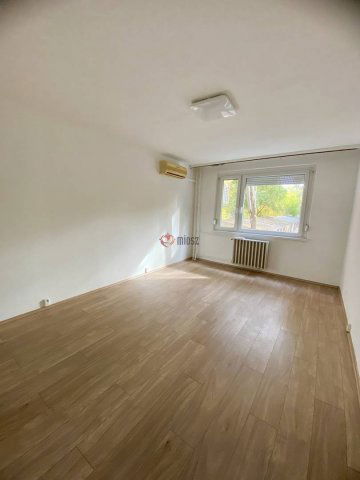 Eladó panellakás, Szegeden, Vedres utcában 46.9 M Ft, 1+1 szobás