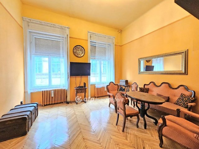 Eladó téglalakás, Budapesten, VIII. kerületben 74.9 M Ft