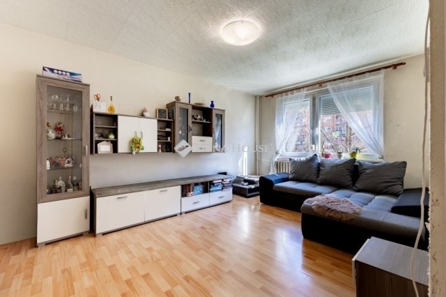 Eladó panellakás, Budapesten, XVIII. kerületben 60.9 M Ft