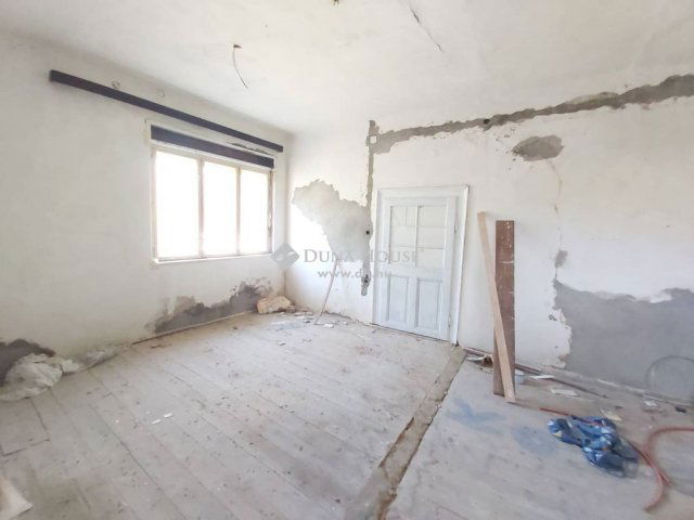 Eladó családi ház, Nagykőrösön 24 M Ft, 4 szobás