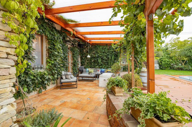 Eladó családi ház, Dunakeszin 387 M Ft, 8 szobás