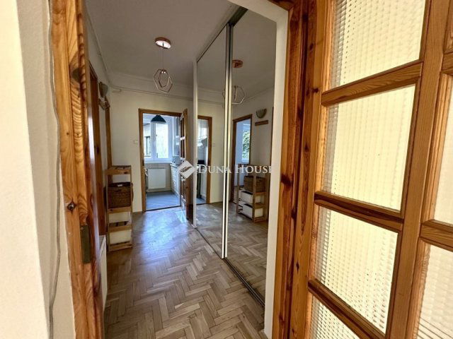 Kiadó téglalakás, albérlet, Budapesten, III. kerületben