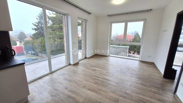 Kiadó téglalakás, albérlet, Újhartyánon 230 E Ft / hó