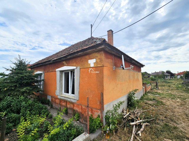 Eladó családi ház, Lébényben 25 M Ft, 2+1 szobás