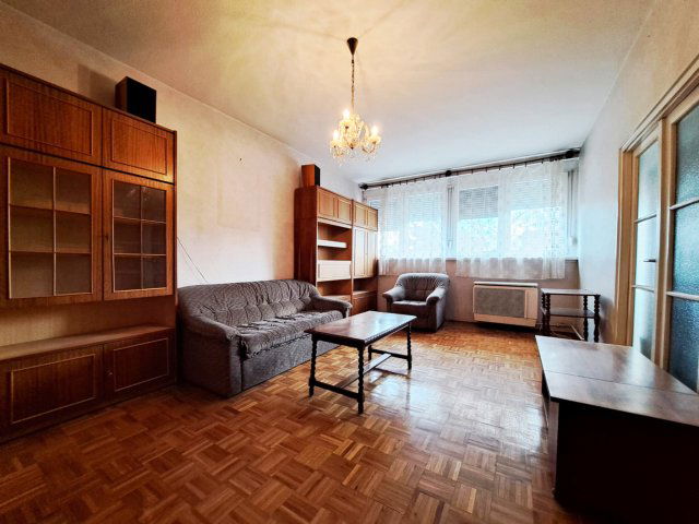 Eladó panellakás, Zalaegerszegen 34.5 M Ft, 2 szobás