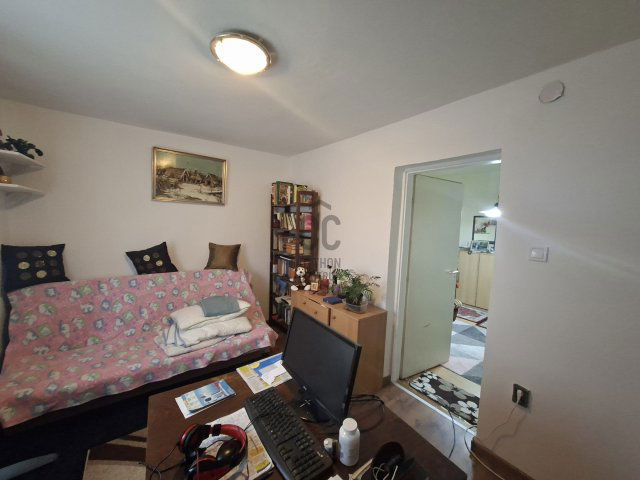 Eladó ikerház, Budapesten, XVI. kerületben 70 M Ft, 3 szobás