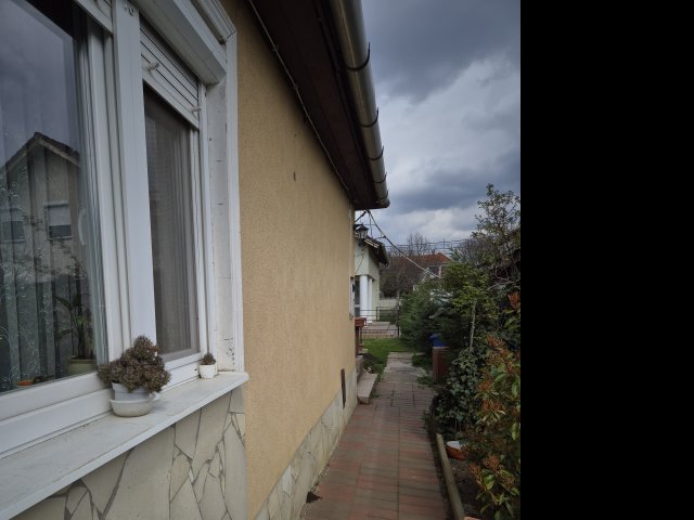 Eladó családi ház, Debrecenben 59.8 M Ft, 3 szobás