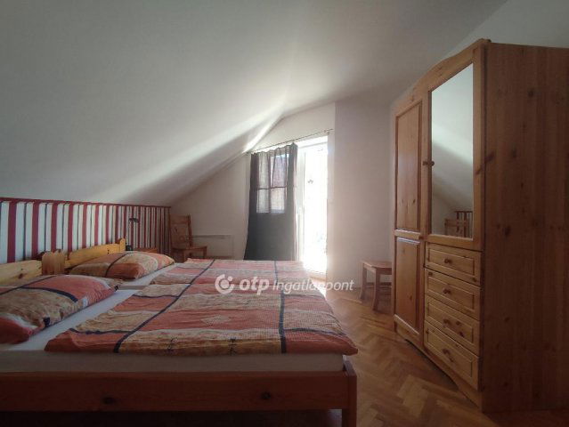 Eladó családi ház, Hajdúszoboszlón 175 M Ft, 5+3 szobás