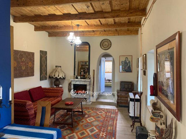 Eladó családi ház, Újszászon 24.9 M Ft, 2 szobás