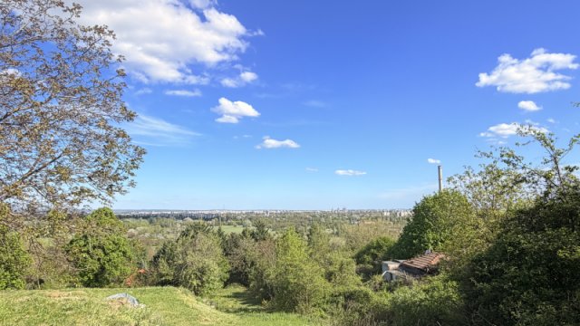 Eladó telek, Budapesten, III. kerületben 130 M Ft