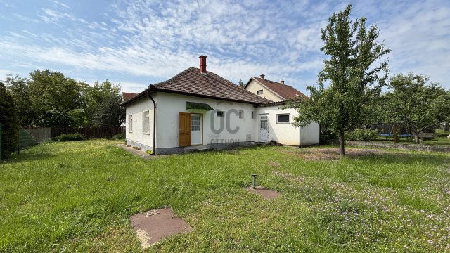 Eladó családi ház, Budapesten, XVII. kerületben 65 M Ft