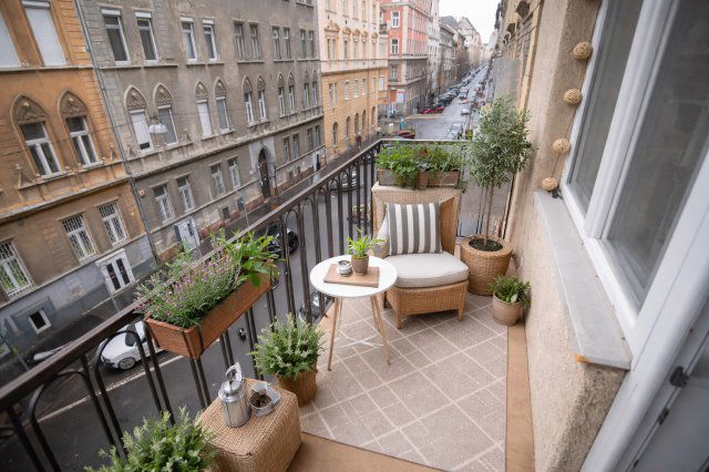 Eladó téglalakás, Budapesten, VII. kerületben 87.6 M Ft