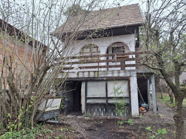 Eladó családi ház, Bicskén 25 M Ft, 2 szobás