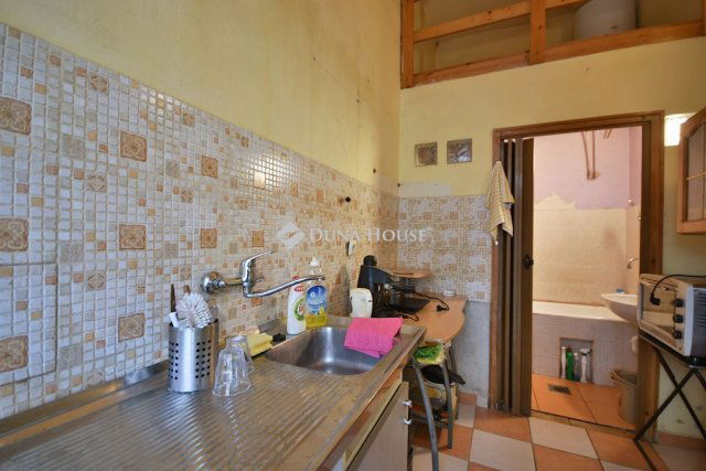 Eladó téglalakás, VIII. kerületben, Tolnai Lajos utcában