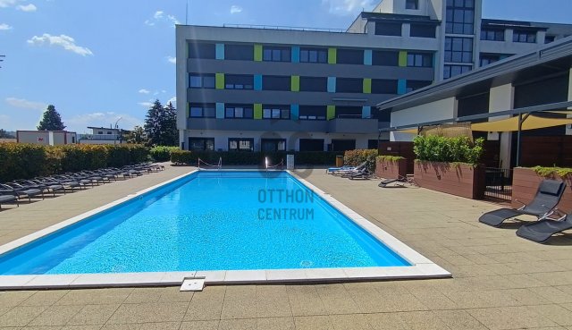 Eladó nyaraló, Balatonföldváron 49.9 M Ft, 2 szobás