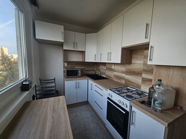 Eladó panellakás, Győrött 51.6 M Ft, 2 szobás