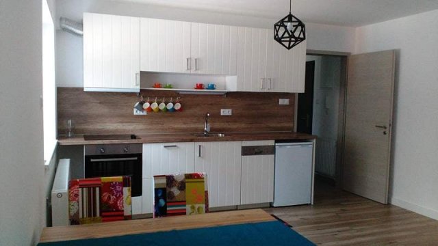 Kiadó téglalakás, albérlet, Pécsett, Jászai Mari utcában