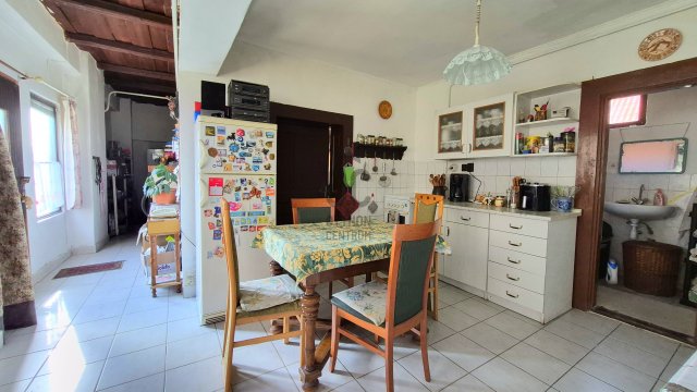 Eladó családi ház, Ölbőn 15 M Ft, 2 szobás