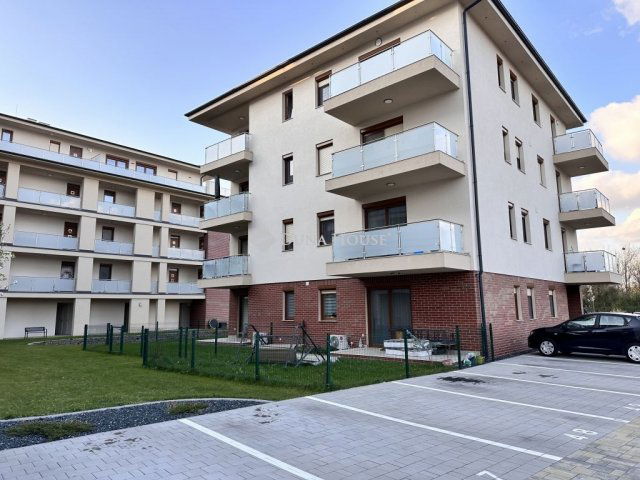 Eladó téglalakás, Szombathelyen 61.99 M Ft, 1+2 szobás