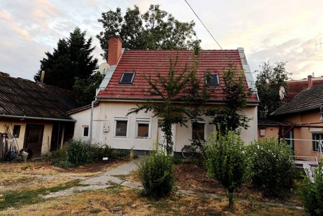 Eladó családi ház, Kecskeméten 57 M Ft, 3 szobás