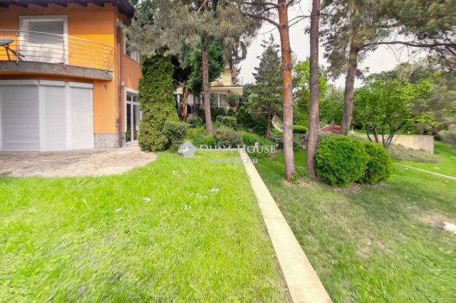 Eladó családi ház, Budapesten, II. kerületben 379 M Ft, 4 szobás