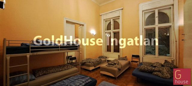 Eladó téglalakás, Budapesten, I. kerületben, Szarvas téren