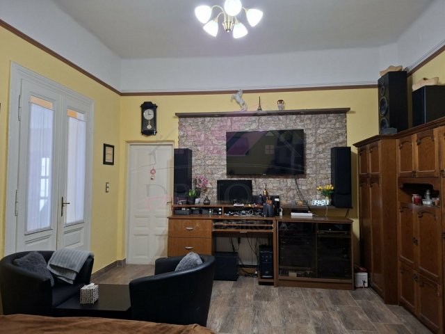 Eladó ikerház, Debrecenben 86.999 M Ft, 2 szobás