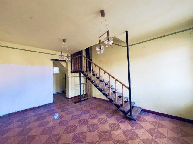 Eladó családi ház, Miskolcon 49.9 M Ft, 4 szobás