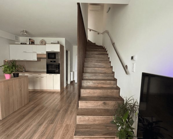 Eladó téglalakás, Keszthelyen 65.9 M Ft, 3 szobás