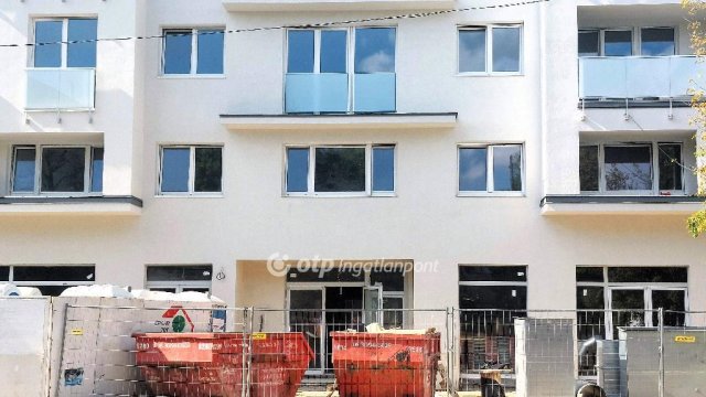 Kiadó üzlethelyiség, Budapesten, XIV. kerületben 2067 E Ft / hó