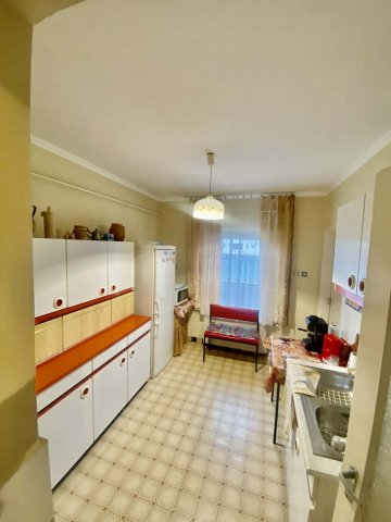 Eladó családi ház, Érden 83 M Ft, 3 szobás