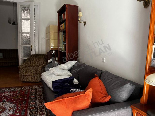 Kiadó téglalakás, albérlet, Budapesten, II. kerületben