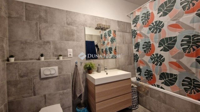 Eladó sorház, Gödön 120 M Ft, 4 szobás / költözzbe.hu